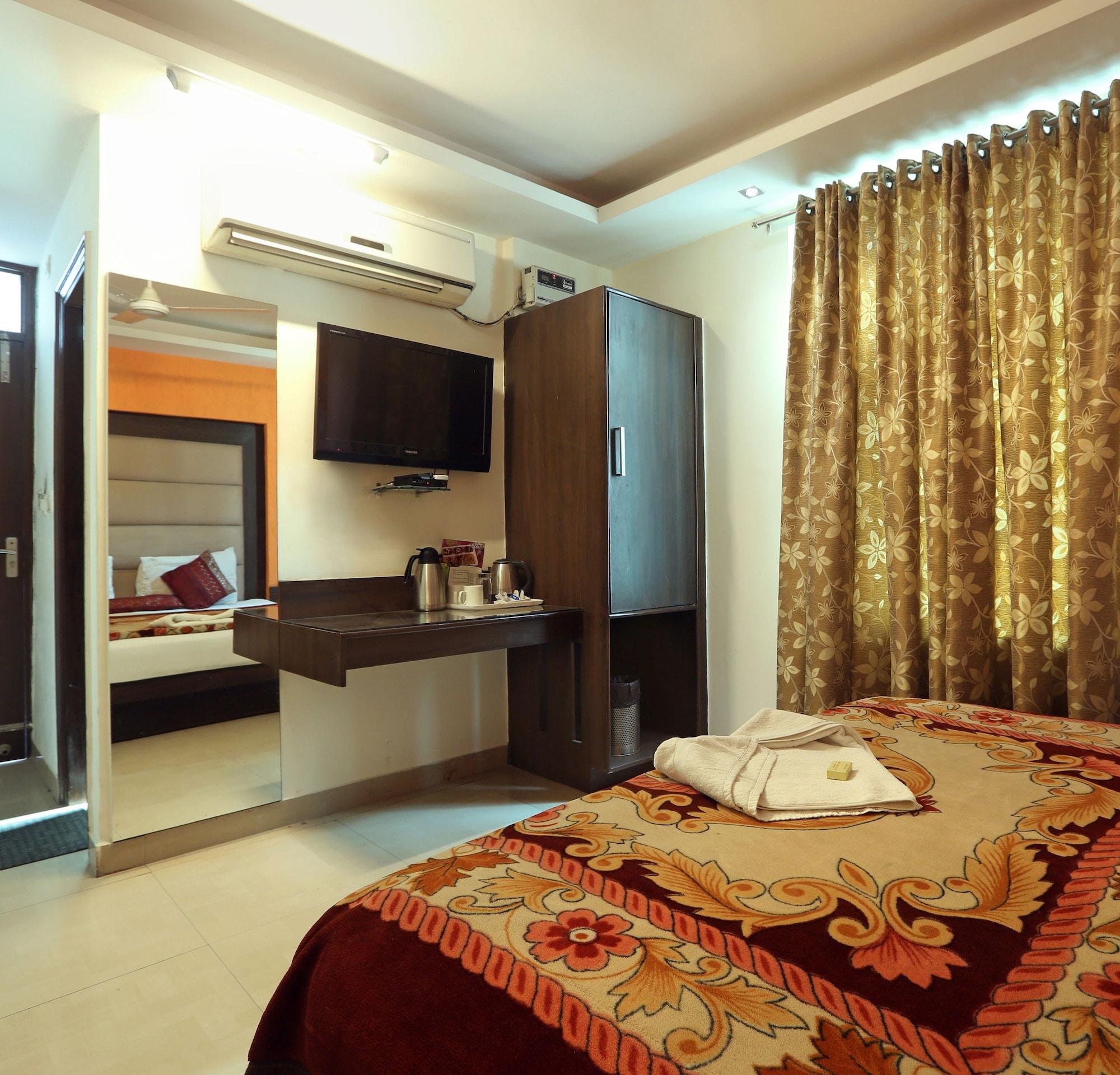 Hotel Shri Vinayak In City Centre At New Delhi Railway Station-By Rcg Hotels Экстерьер фото