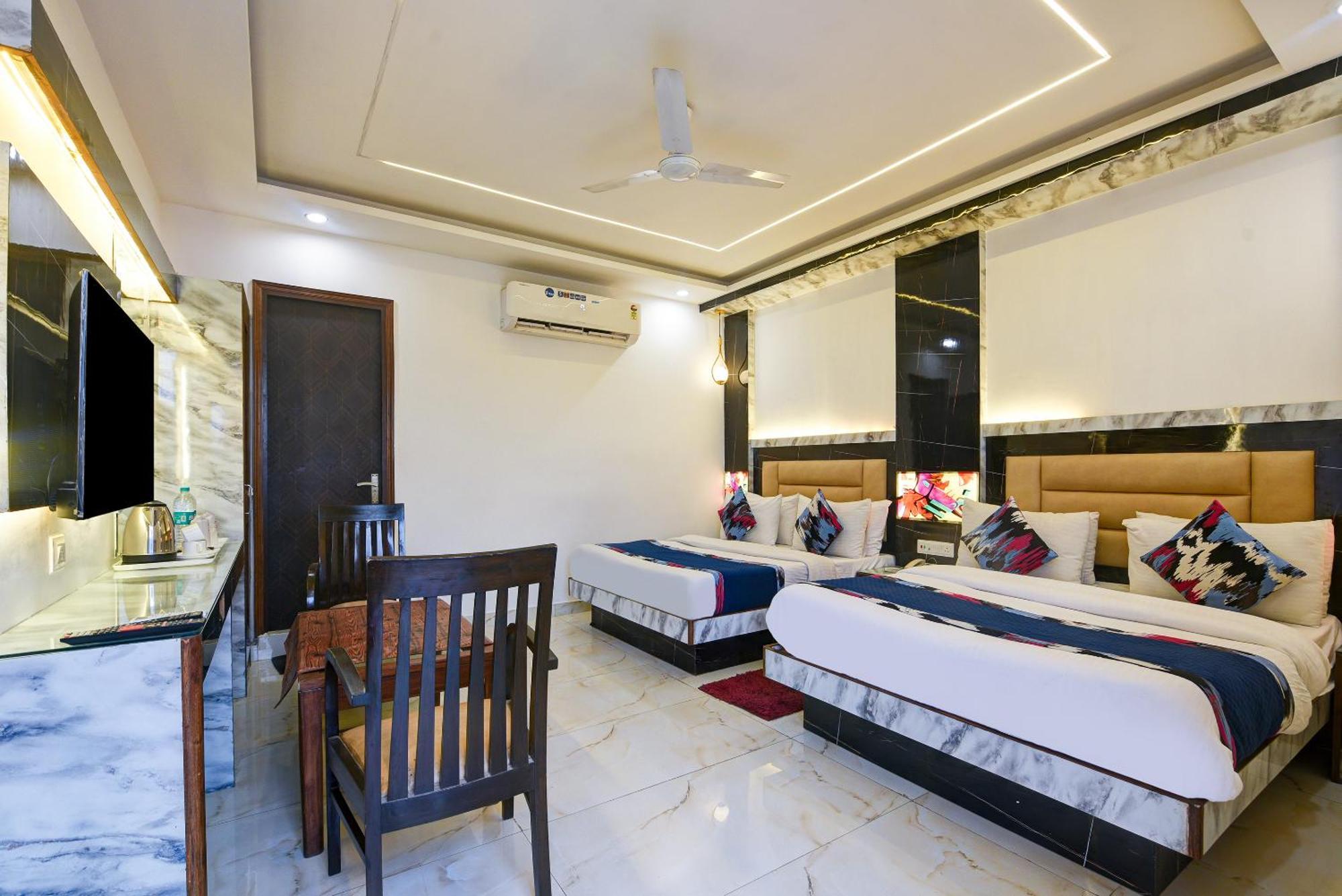 Hotel Shri Vinayak In City Centre At New Delhi Railway Station-By Rcg Hotels Экстерьер фото